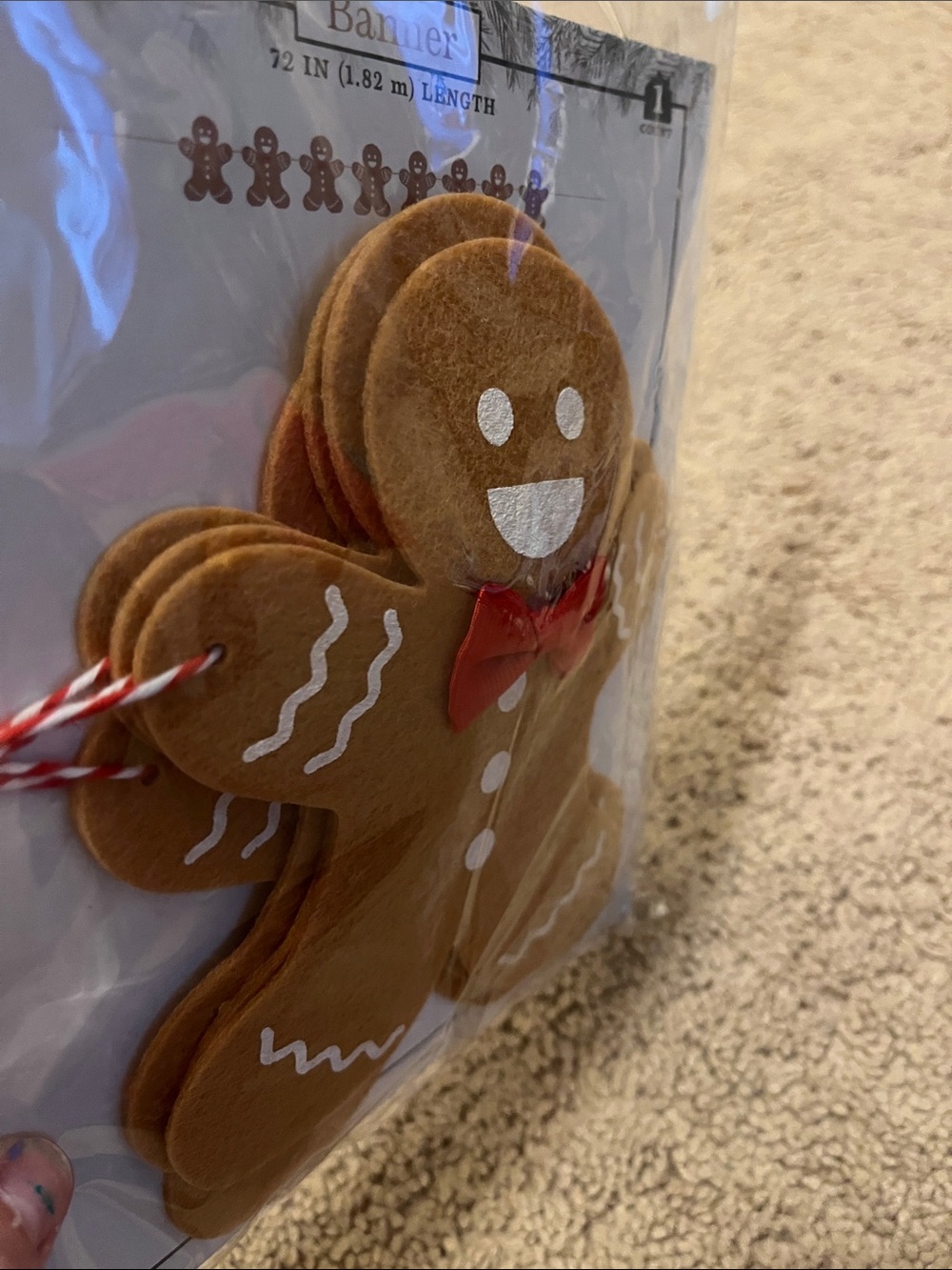 Gingerbread Garland - Picture 3 of 3